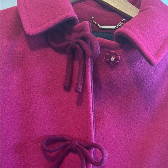 Chic Pink Wool Coat with Bow Details - Picture 2 of 3